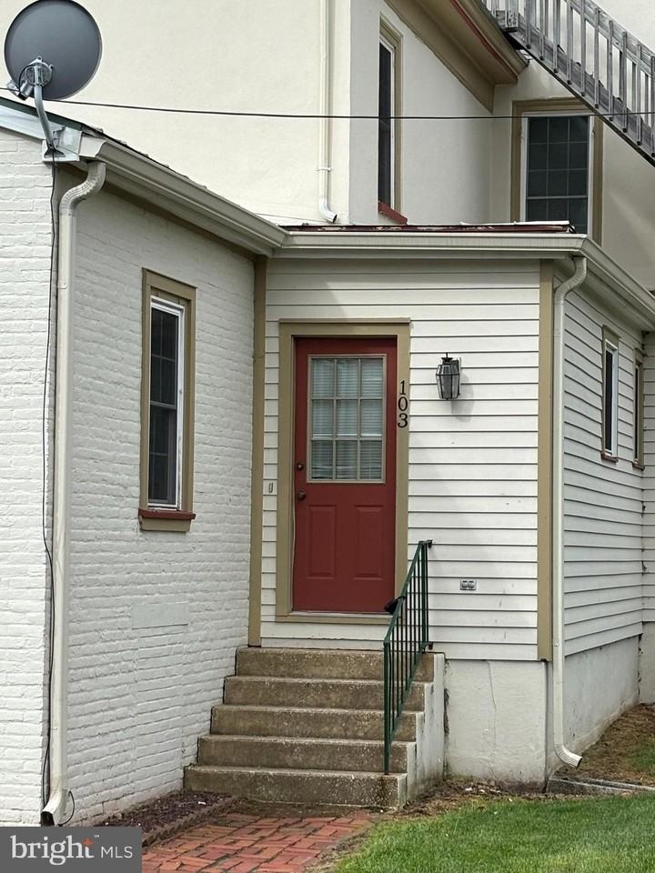 5 S State St - Photo 4 of 20