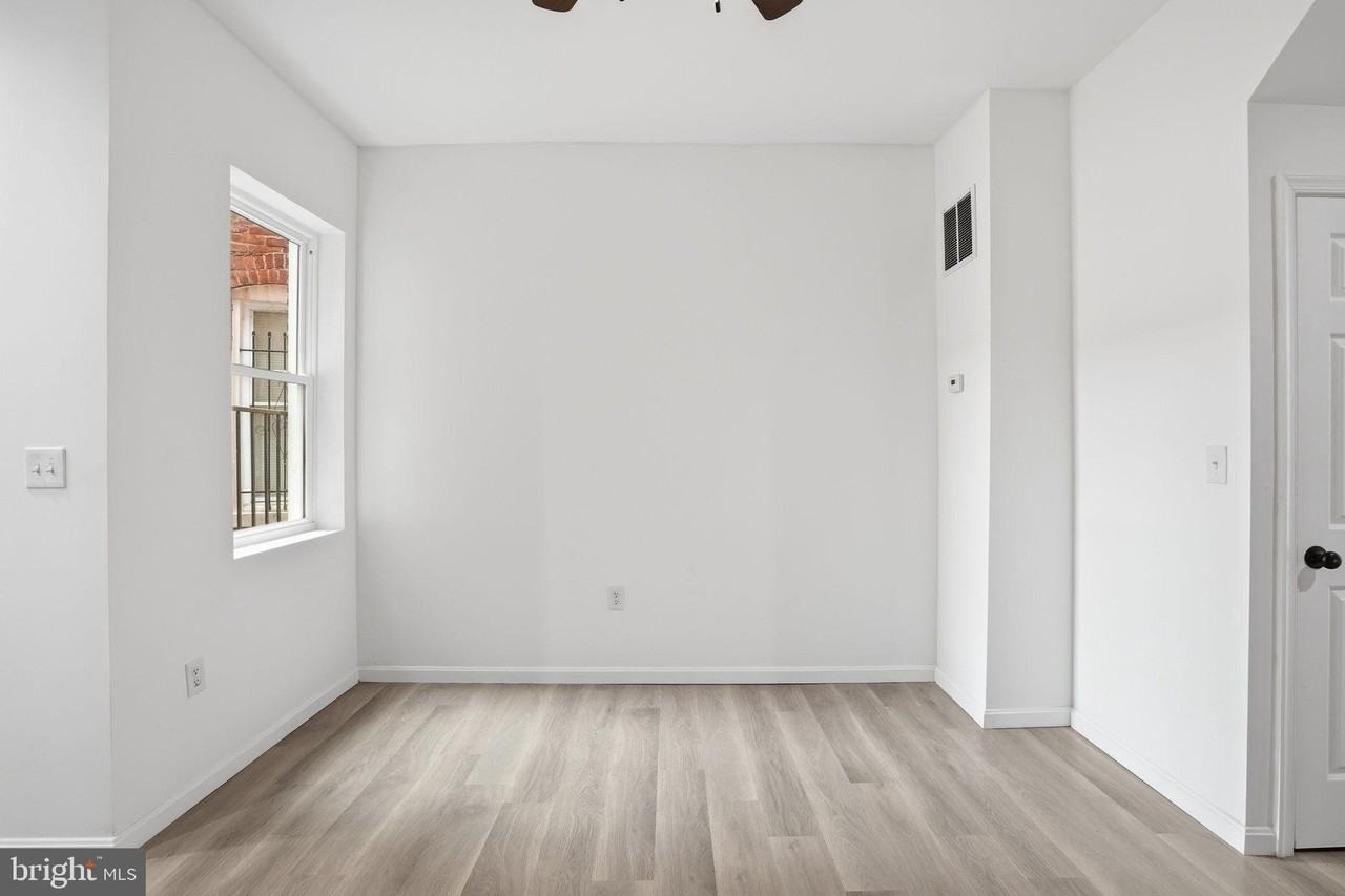 233 N Luzerne Ave - Photo 7 of 30