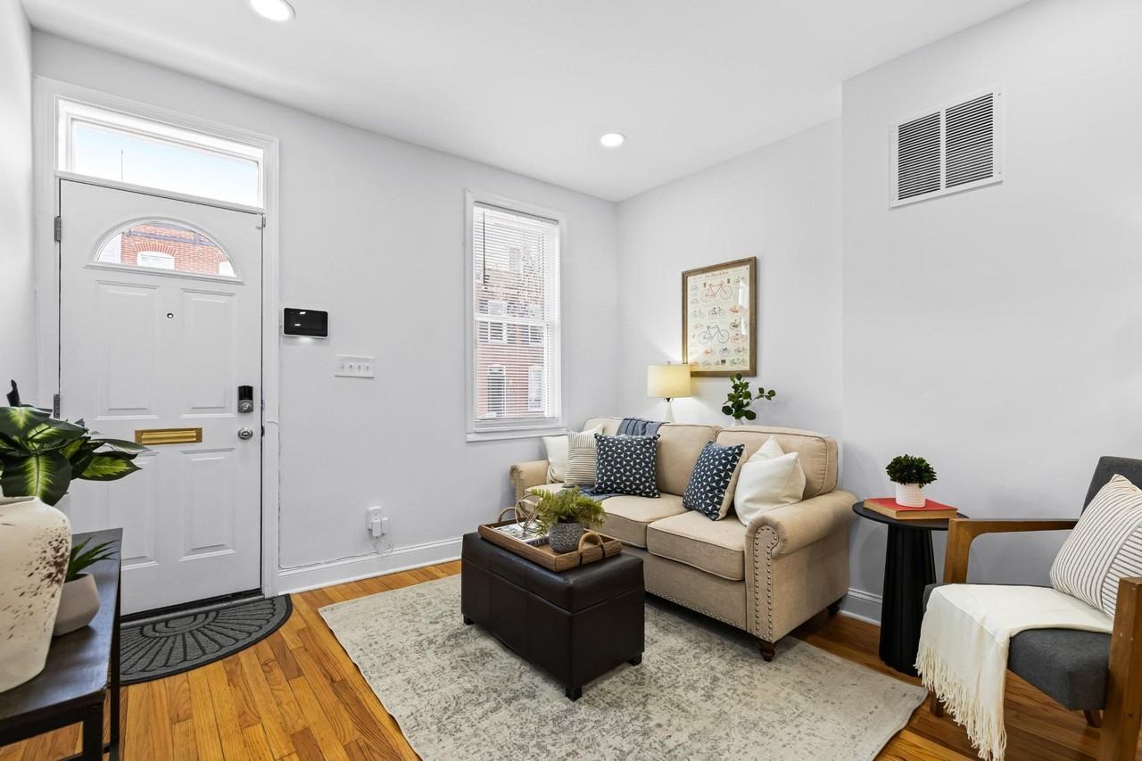 1225 Patapsco St - Photo 2 of 21