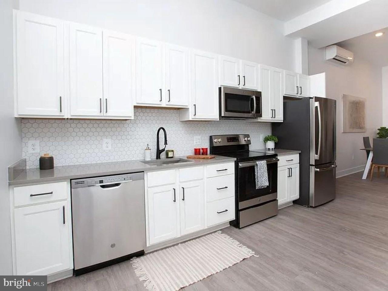 1742 Fleet St #204 - Photo 2 of 20