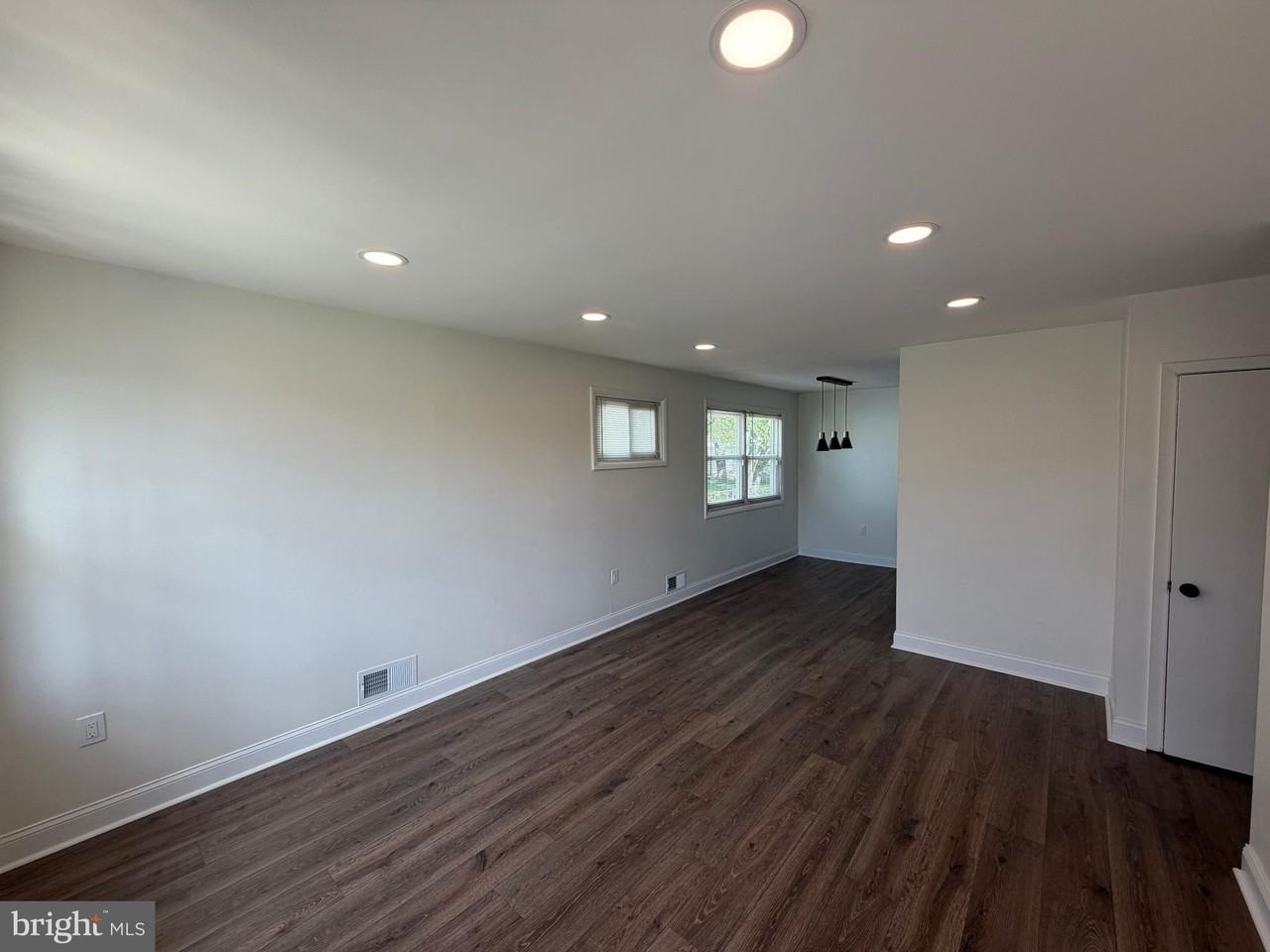 3207 Gartside Ave - Photo 2 of 16