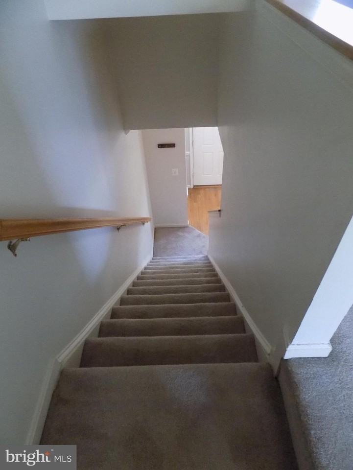 1302 Roman Ridge Way - Photo 5 of 25