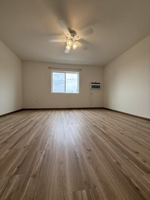 300 Treml Dr - Photo 3 of 6