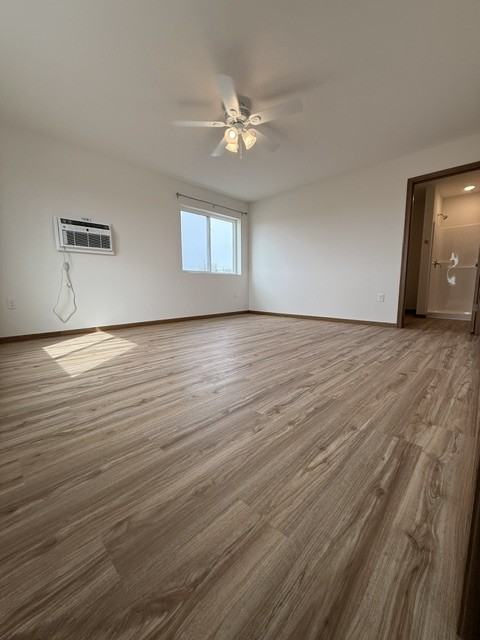 300 Treml Dr - Photo 3 of 7