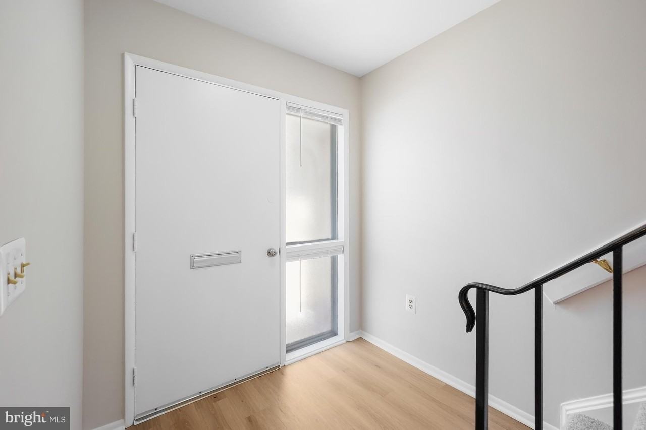 15011 Candover Ct #280D - Photo 3 of 30