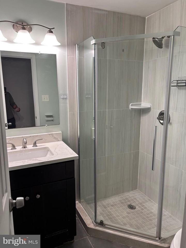 21 Allenhurst Ct - Photo 6 of 7