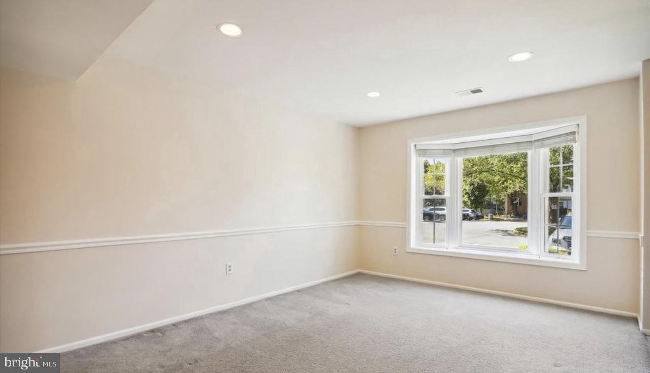 24 Marwood Ct - Photo 6 of 22