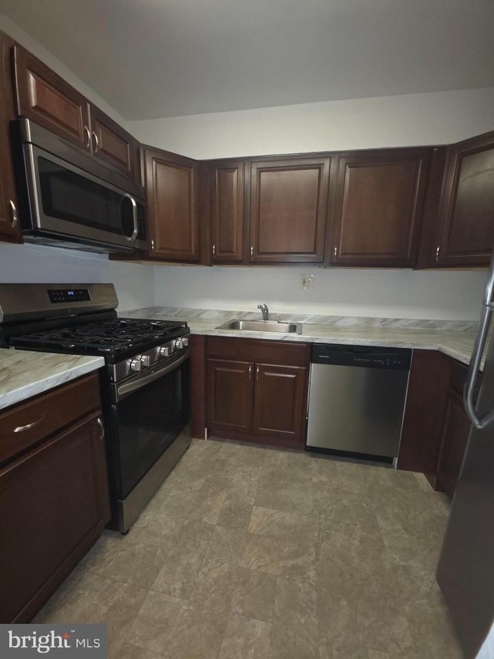 3815 Swann Rd #101 - Photo 3 of 6