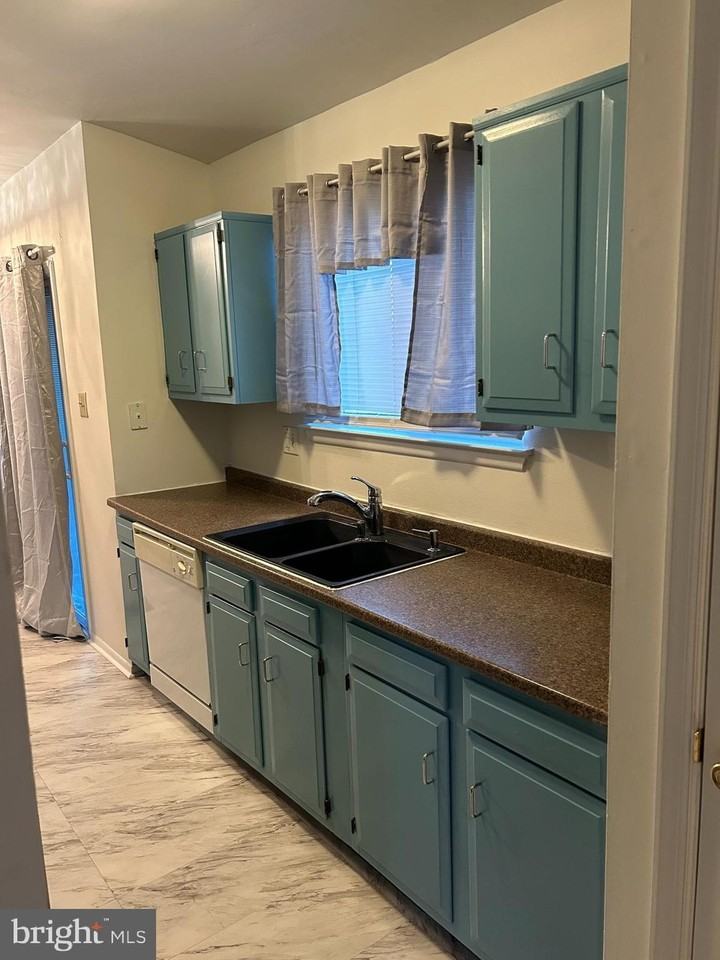 388 Aldeberan Dr - Photo 4 of 19