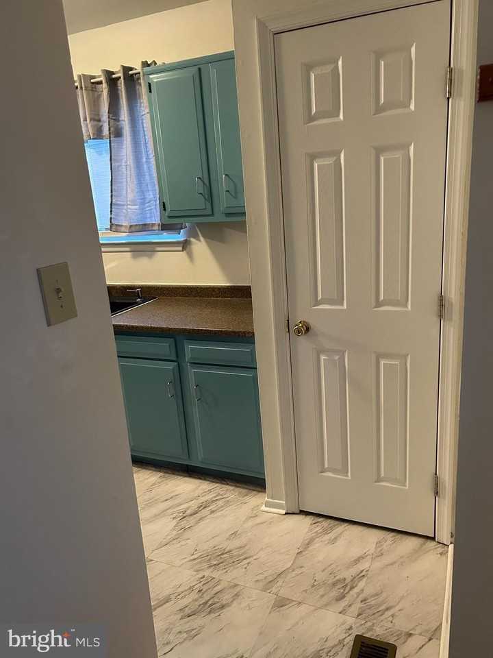 388 Aldeberan Dr - Photo 5 of 19