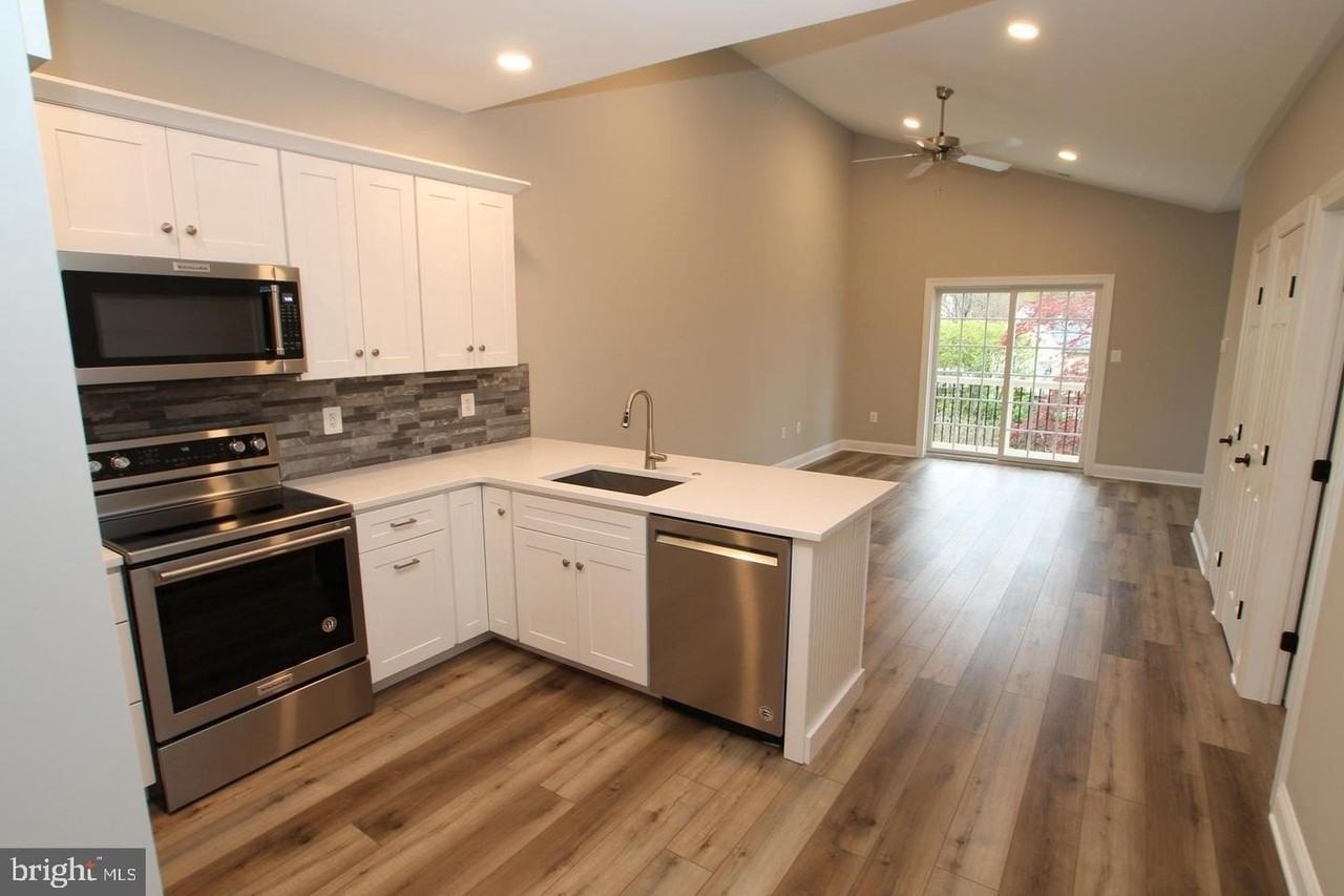 301 Edgeboro Dr #1 - Photo 3 of 15