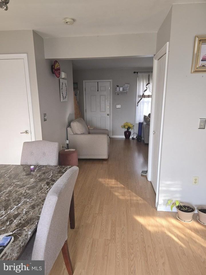 133 Chelmsford Dr - Photo 5 of 16