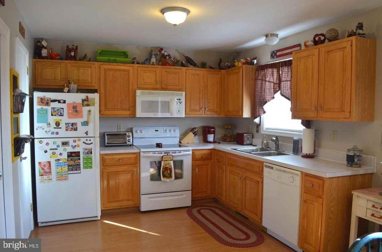 133 Chelmsford Dr - Photo 7 of 16