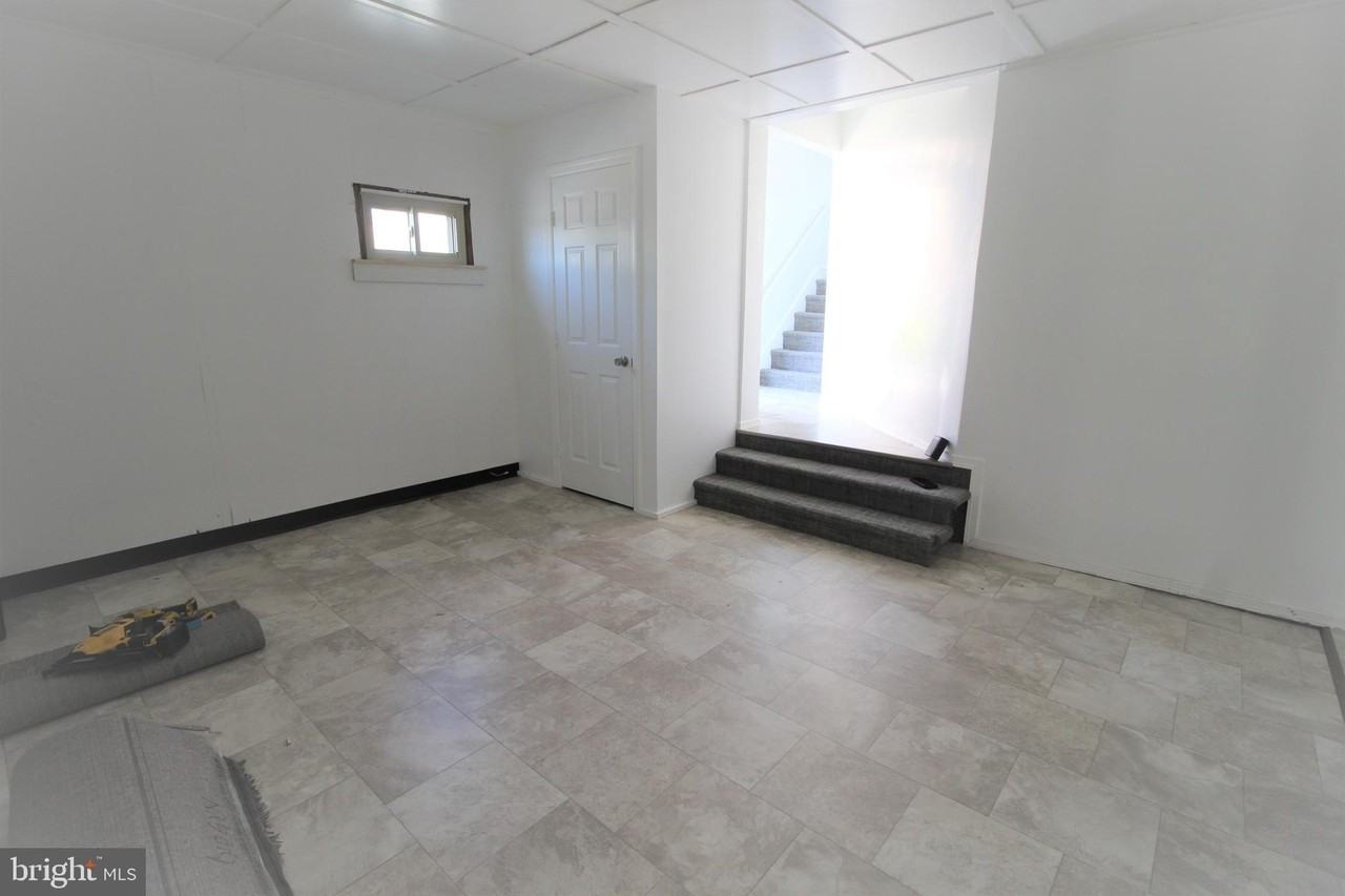 101-2ND FLOOR S RAILROAD Avenue - Photo 4 of 14