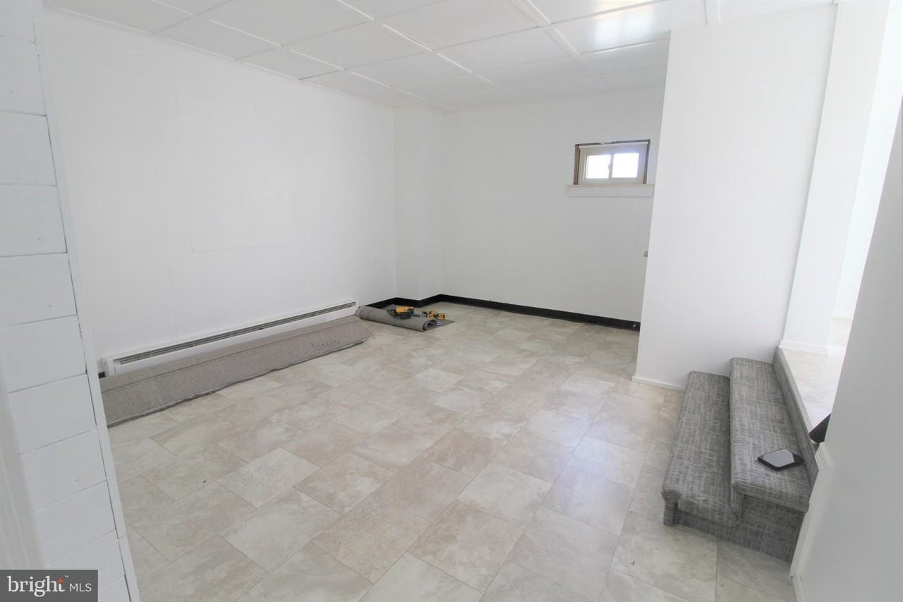 101-2ND FLOOR S RAILROAD Avenue - Photo 5 of 14