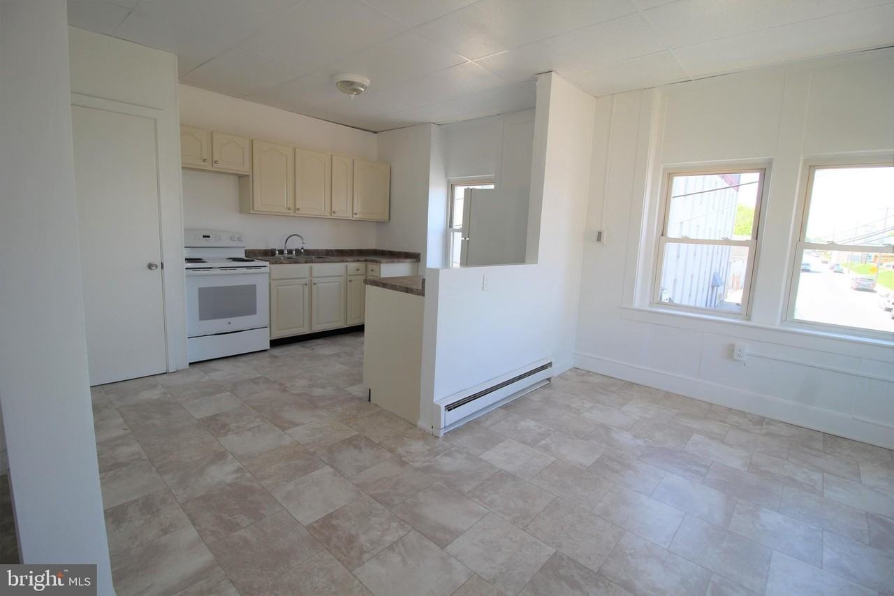 101-2ND FLOOR S RAILROAD Avenue - Photo 6 of 14
