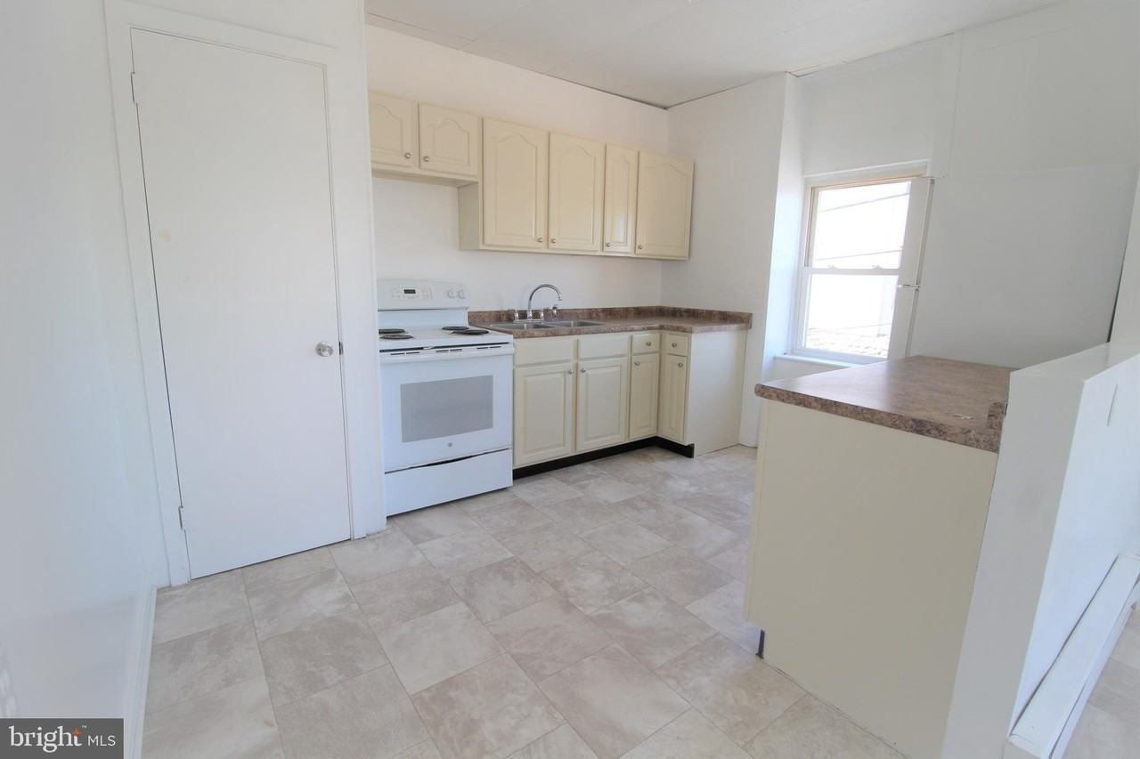 101-2ND FLOOR S RAILROAD Avenue - Photo 7 of 14