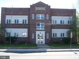 featured image of 643 Main St #B3