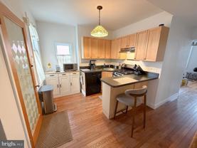 1943 Waverly St - Photo 1 of 1