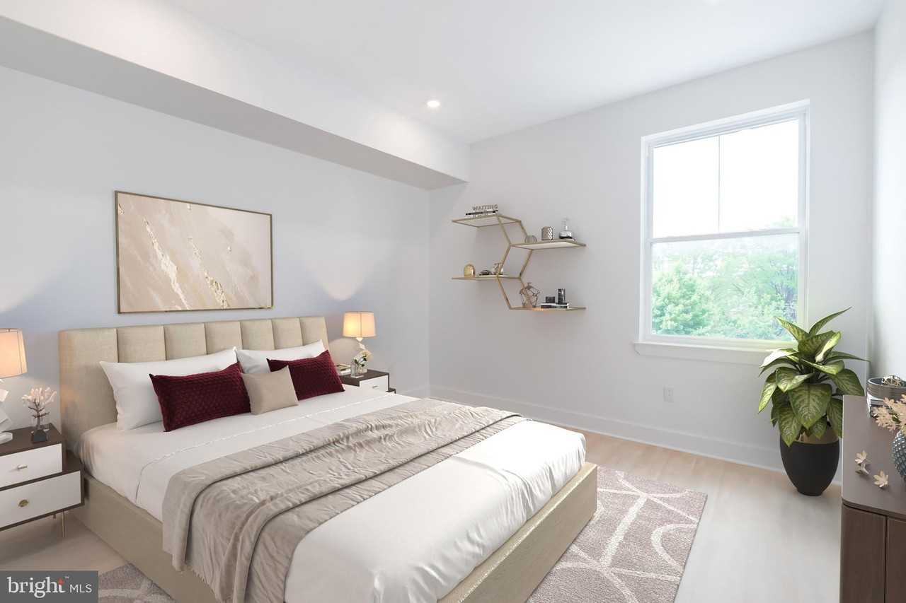 4408 Lancaster Ave #301 - Photo 2 of 21
