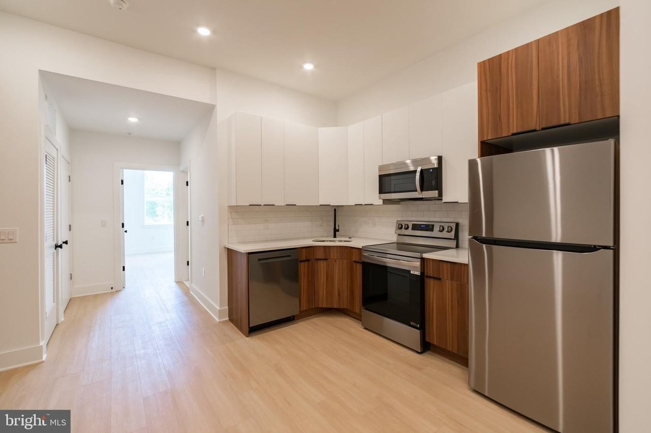 4408 Lancaster Ave #301 - Photo 5 of 21