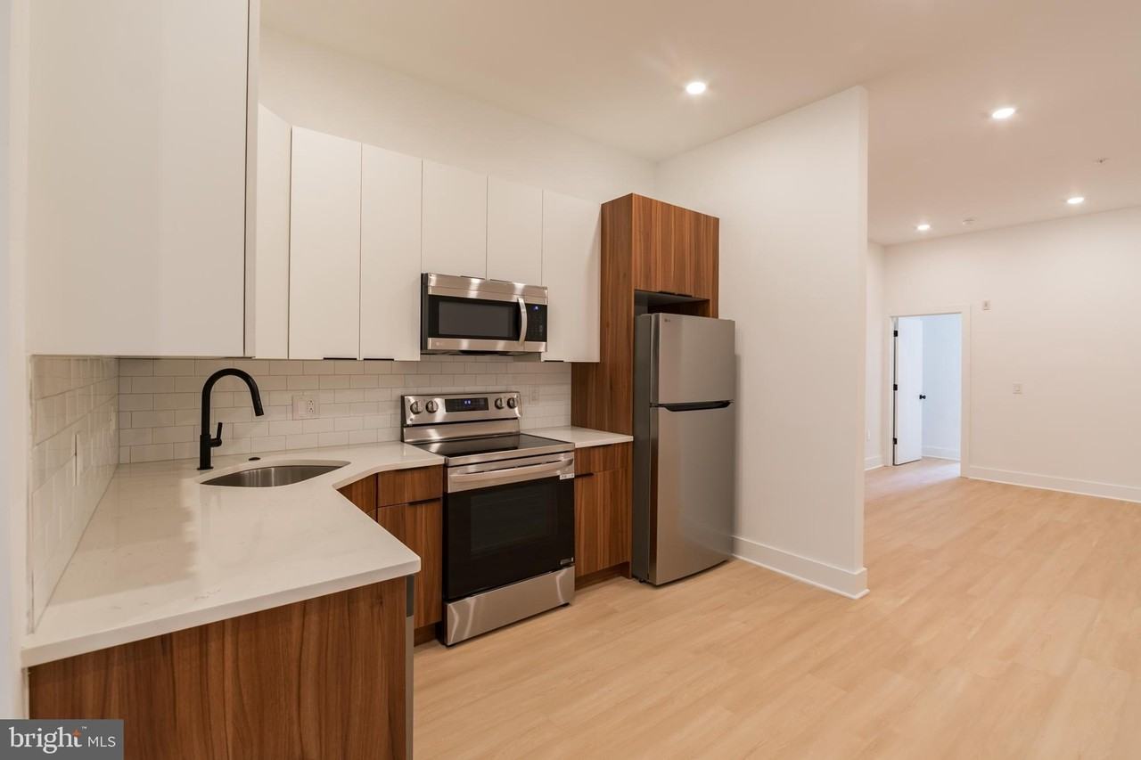 4408 Lancaster Ave #301 - Photo 6 of 21
