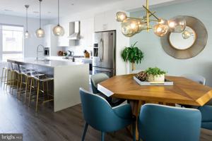 featured image of 103 Olive St