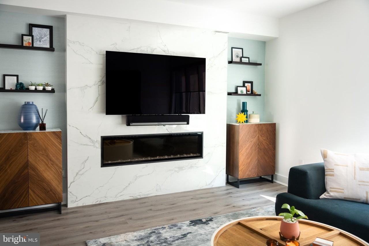 103 Olive St - Photo 3 of 23