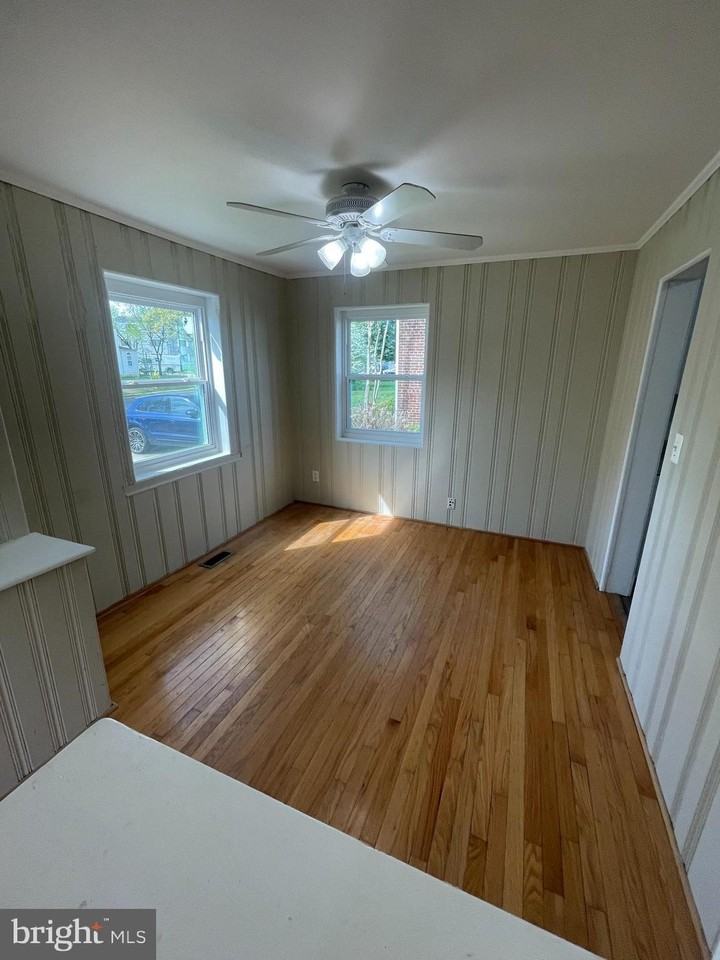 3313 6th St S - Photo 3 of 13