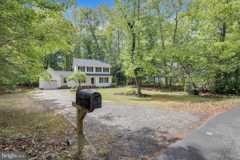 583 Norwich Dr - Photo 1 of 1