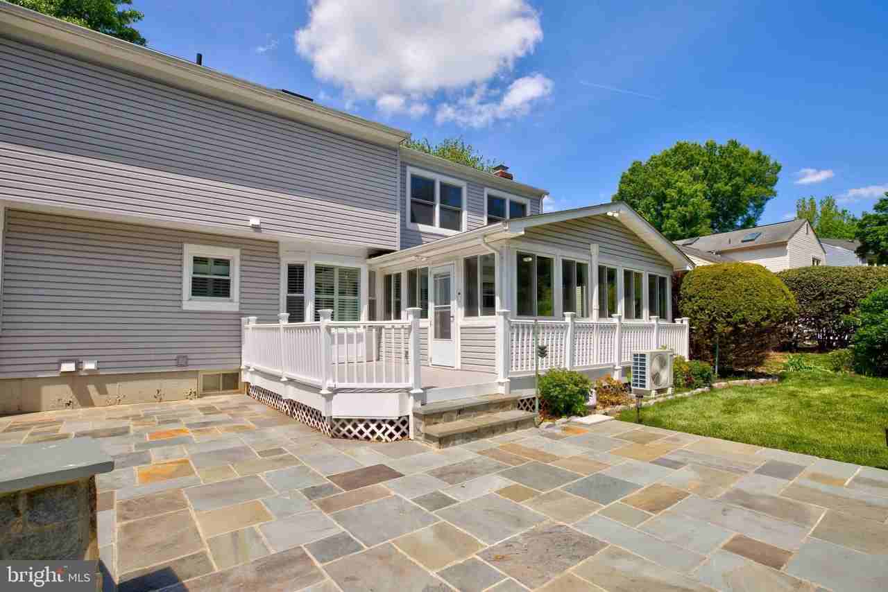 13205 Tuckaway Dr - Photo 7 of 50