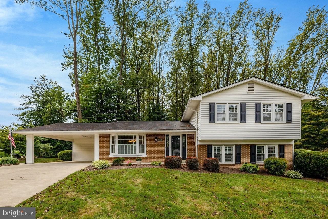 615 Kearney Ct Sw - Photo 3 of 50