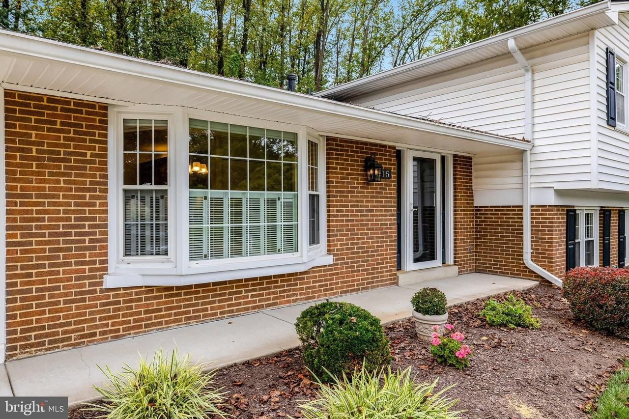 615 Kearney Ct Sw - Photo 4 of 50