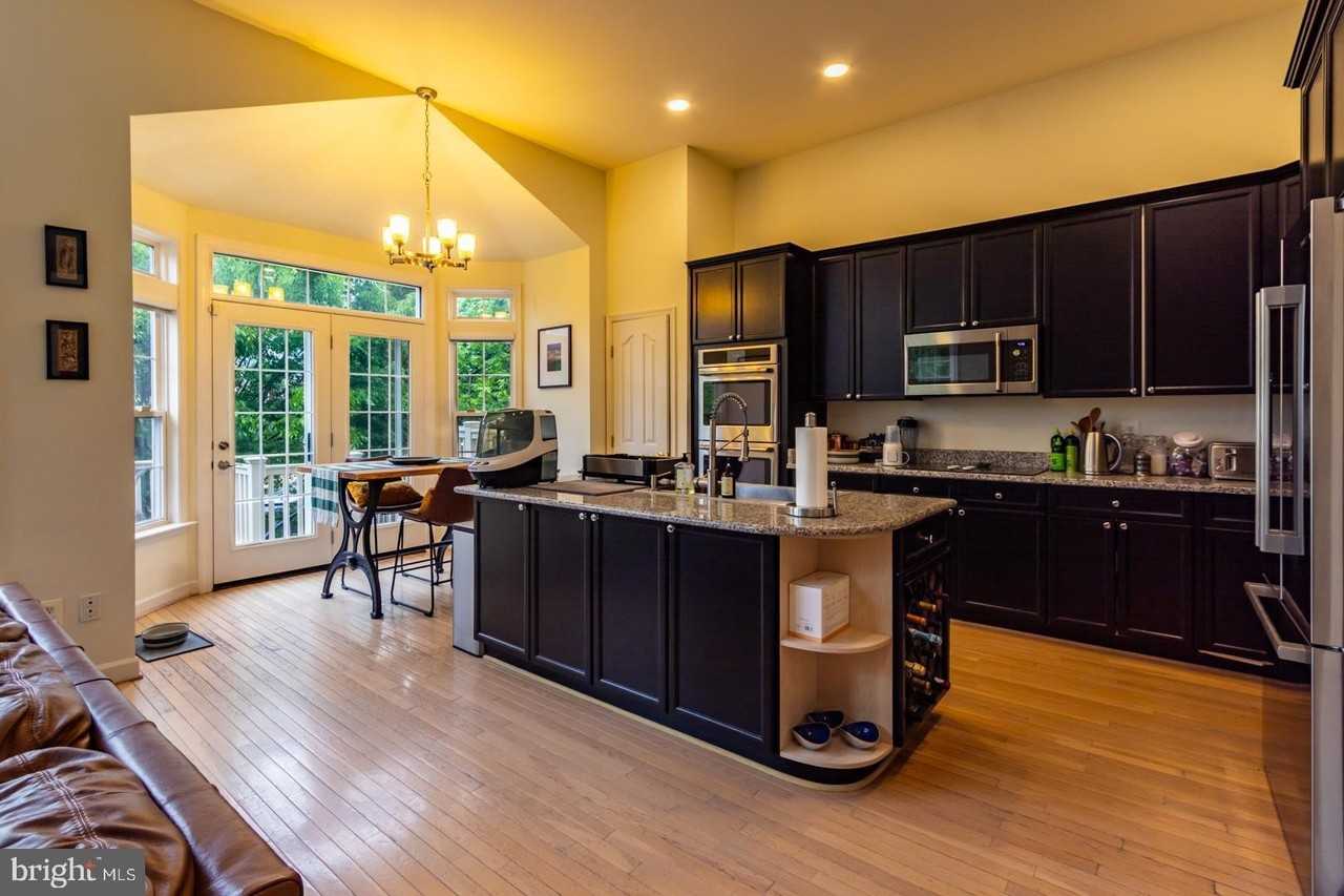 12172 Tryton Way - Photo 4 of 15