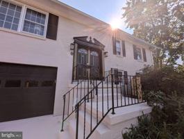featured image of 2208 Wakefield St