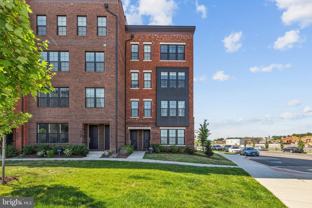 22318 Roanoke Rise Ter - Photo 1 of 1