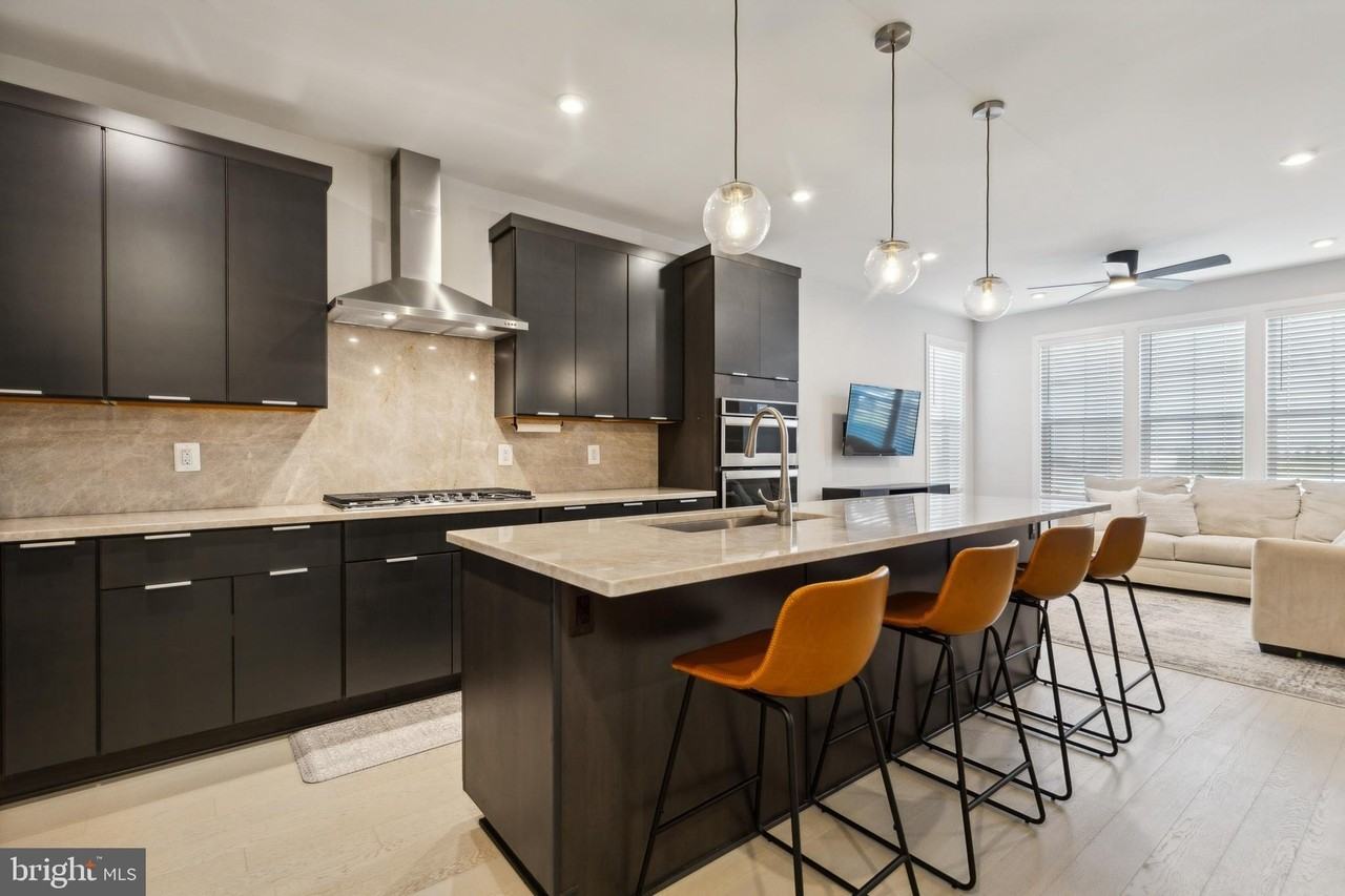 22318 Roanoke Rise Ter - Photo 4 of 25