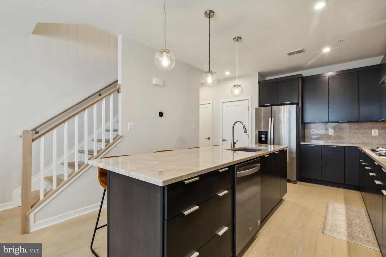 22318 Roanoke Rise Ter - Photo 6 of 25