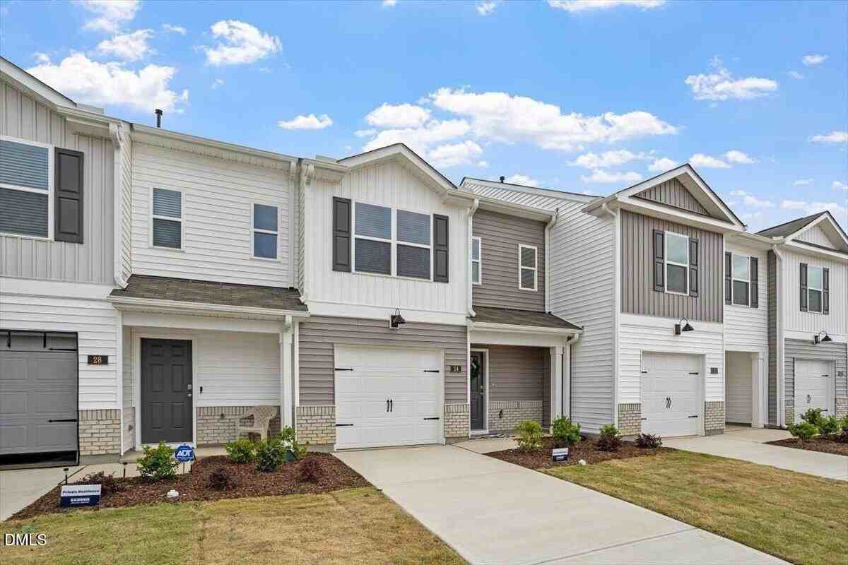 24 Red Clover Dr - Photo 3 of 38