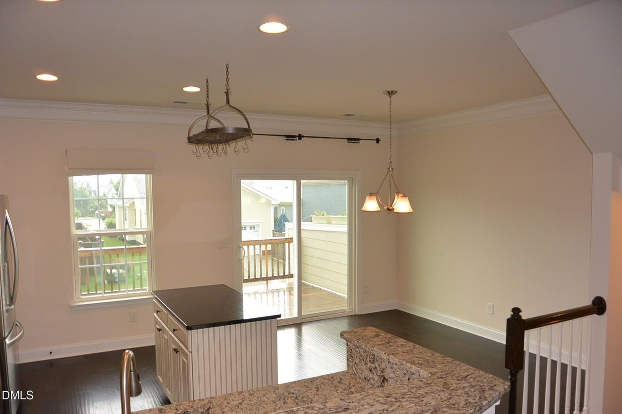 1014 Tender Dr - Photo 6 of 9