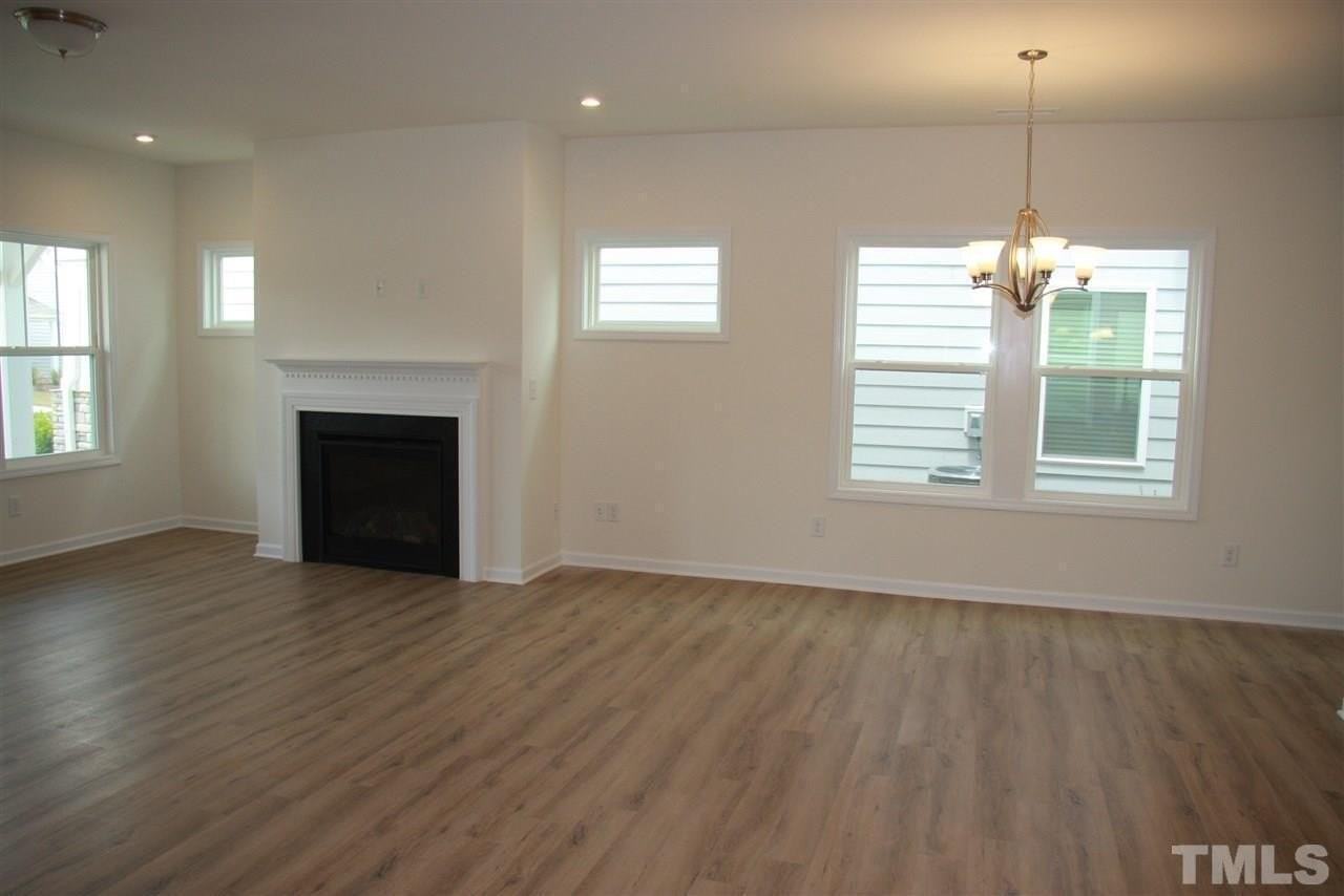 842 Firebrick Dr - Photo 4 of 30