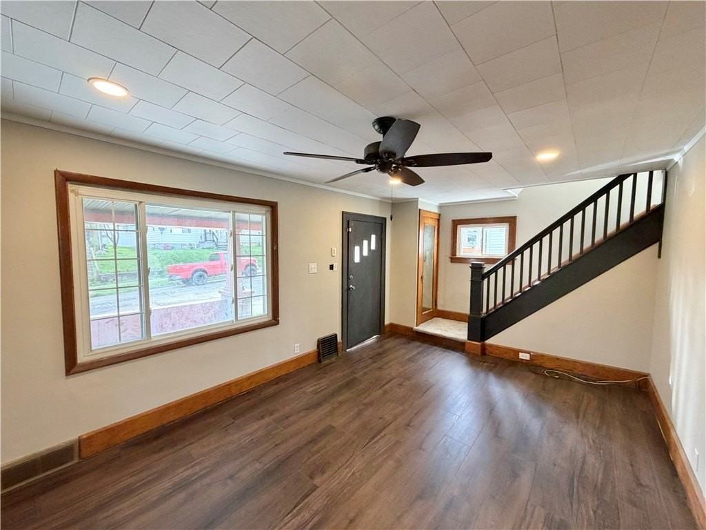 1510 Huron Ave - Photo 3 of 27