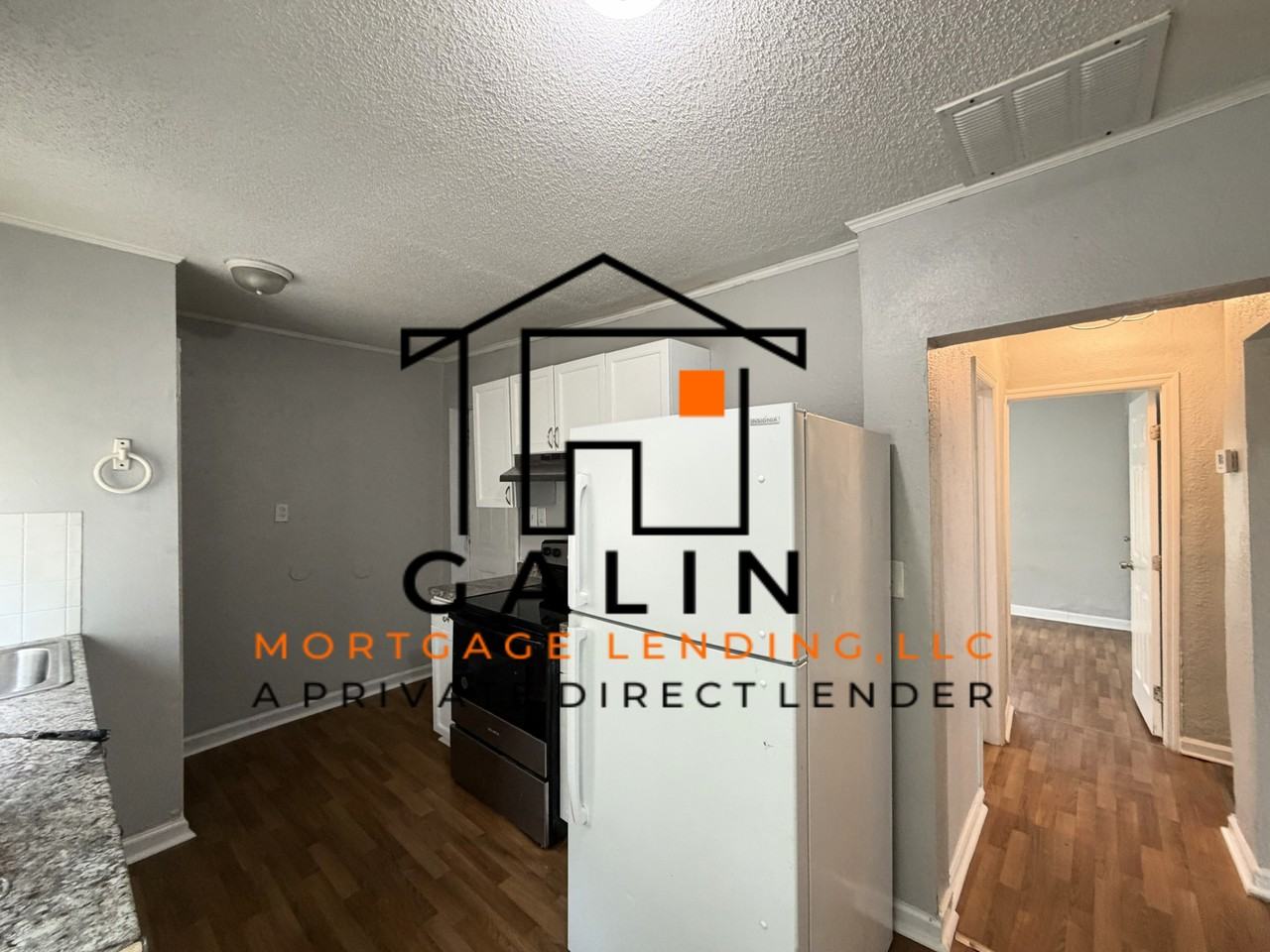 3212 Burroughs St #1 - Photo 4 of 10