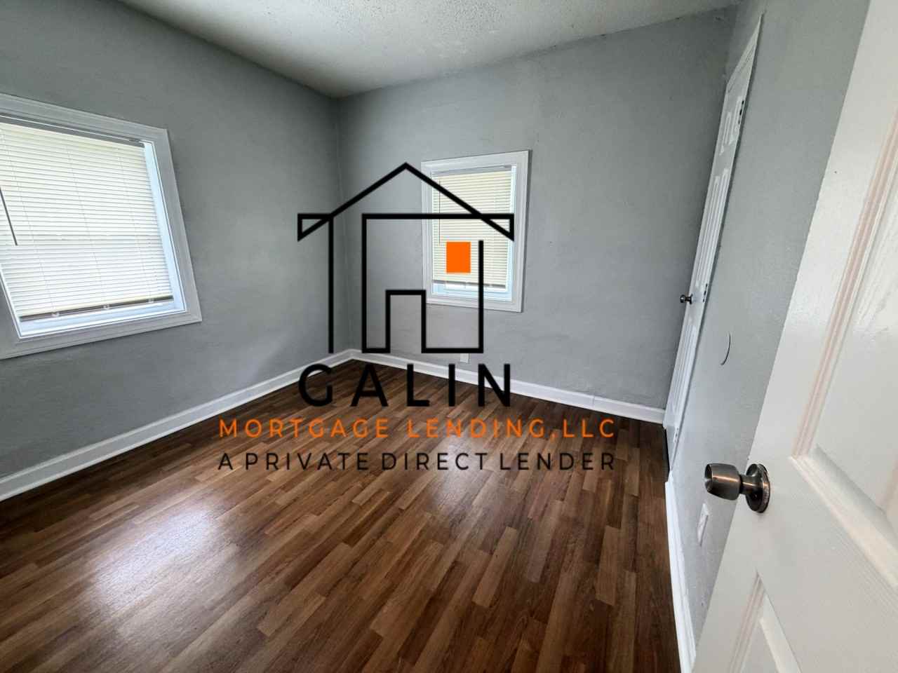 3212 Burroughs St #1 - Photo 6 of 10