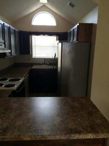 Bristol Cove Rd #1 - Photo 2 of 10