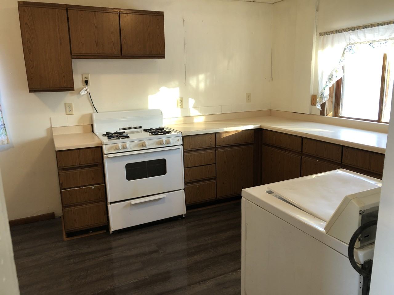 807 Lincoln Ave #1 - Photo 6 of 17