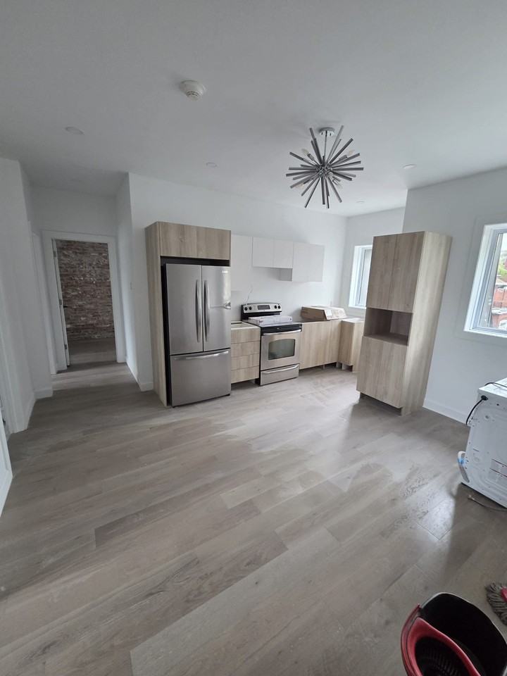2234 Rue du Souvenir - Photo 2 of 13