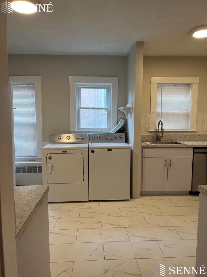145 Winsor Ave #1 - Photo 4 of 18