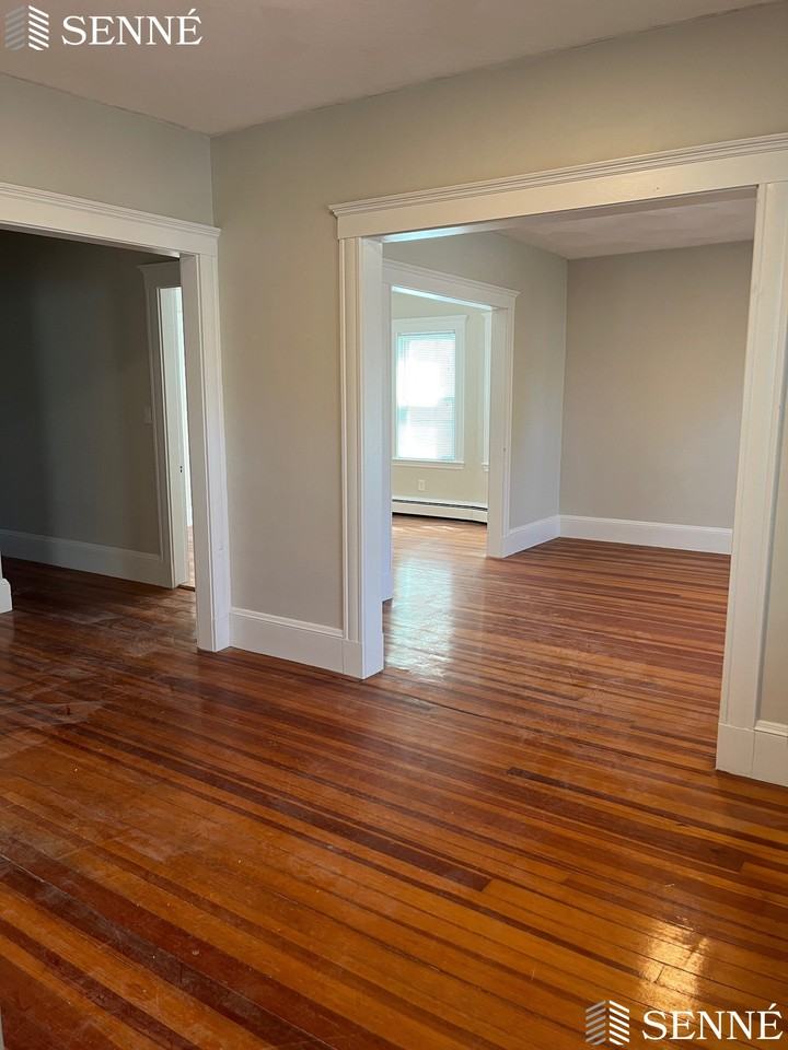 145 Winsor Ave #1 - Photo 6 of 18