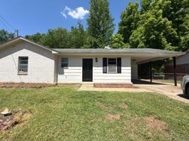 featured image of 1115 Berrywood Ave #1